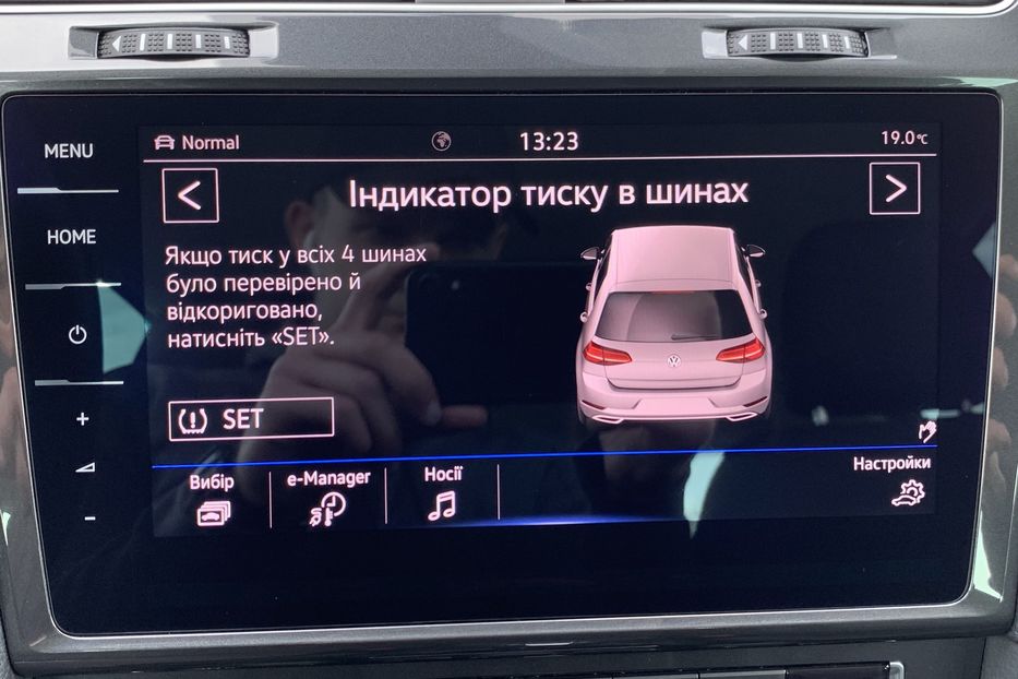 Продам Volkswagen e-Golf Адаптивнийкруїз,Cockpit+Колеса 2020 года в Львове