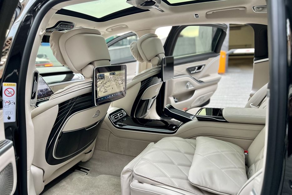 Продам Mercedes-Benz Maybach 2022 года в Киеве