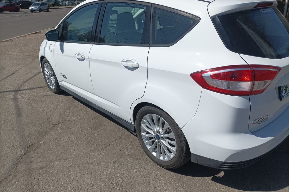 Продам Ford C-Max плагин 2017 года в Одессе