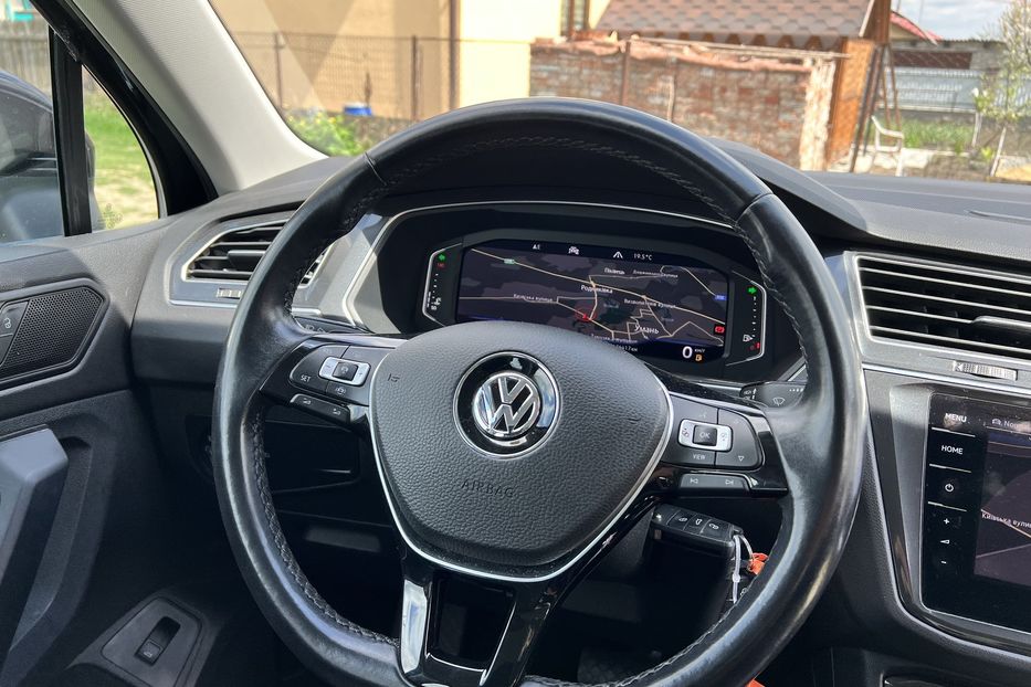 Продам Volkswagen Tiguan 140Kw 4motion DQ500 2020 года в г. Умань, Черкасская область
