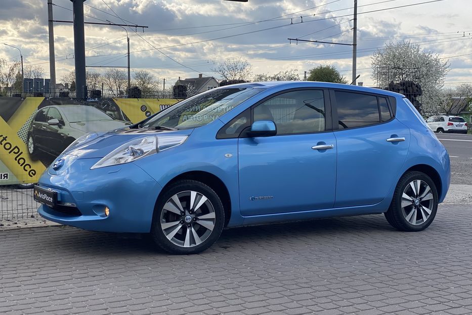 Продам Nissan Leaf 2013 года в Луцке