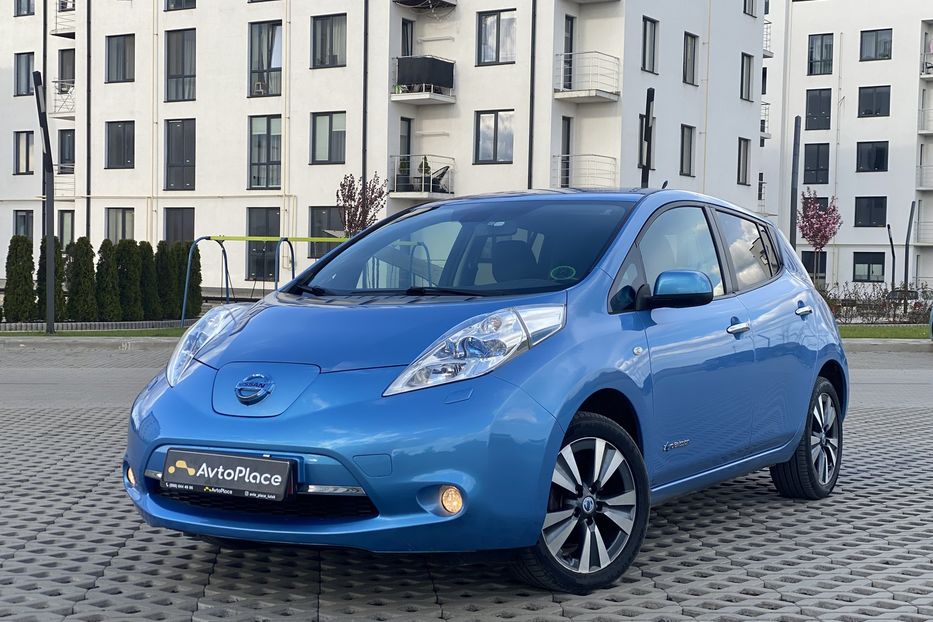 Продам Nissan Leaf 2013 года в Луцке