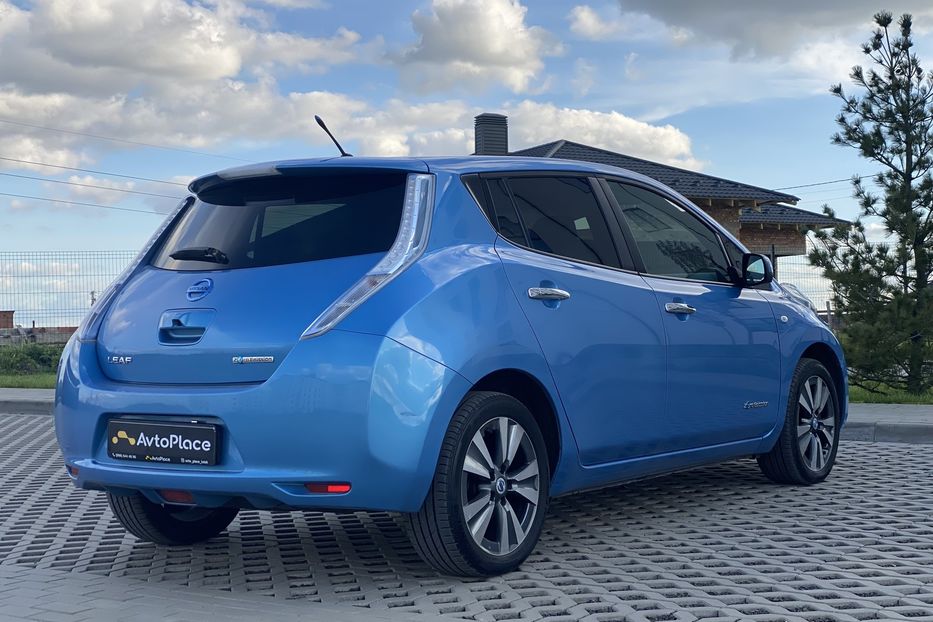 Продам Nissan Leaf 2013 года в Луцке