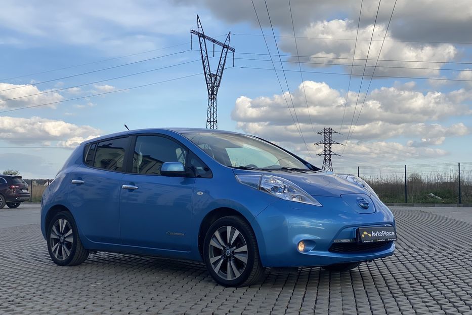 Продам Nissan Leaf 2013 года в Луцке