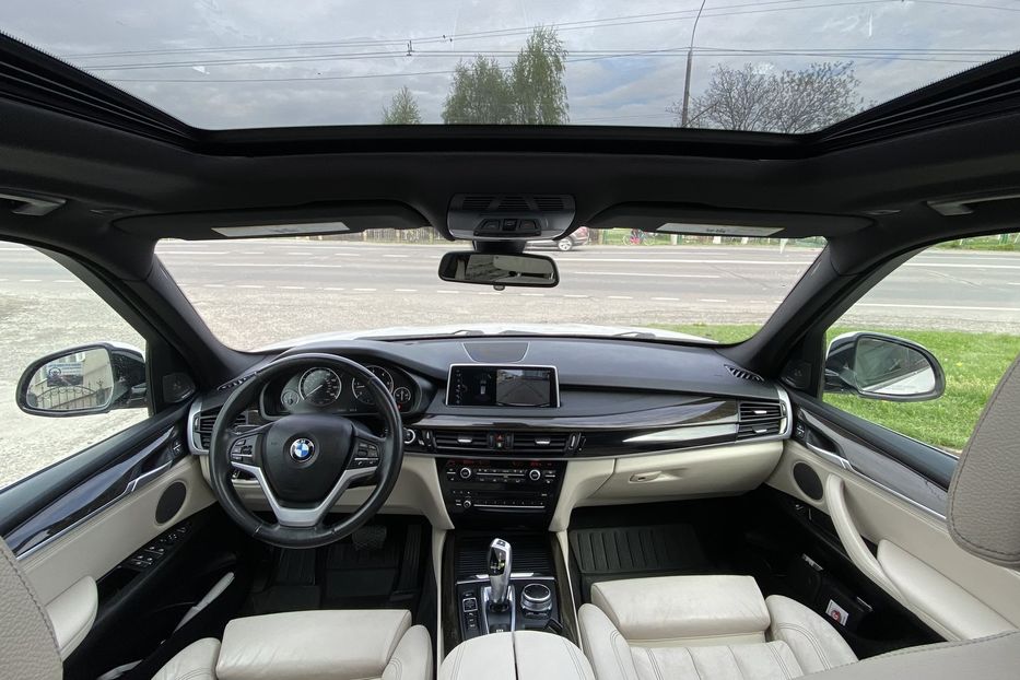 Продам BMW X5 2017 года в Луцке