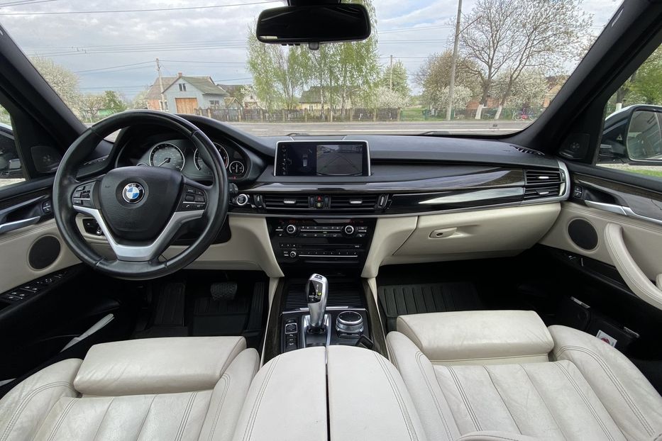 Продам BMW X5 2017 года в Луцке