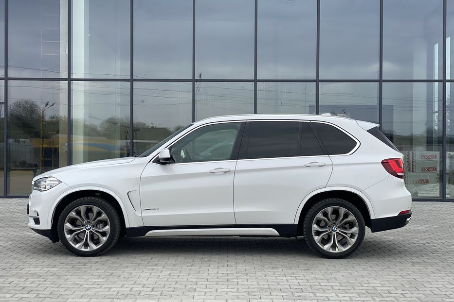 Продам BMW X5 2017 года в Луцке