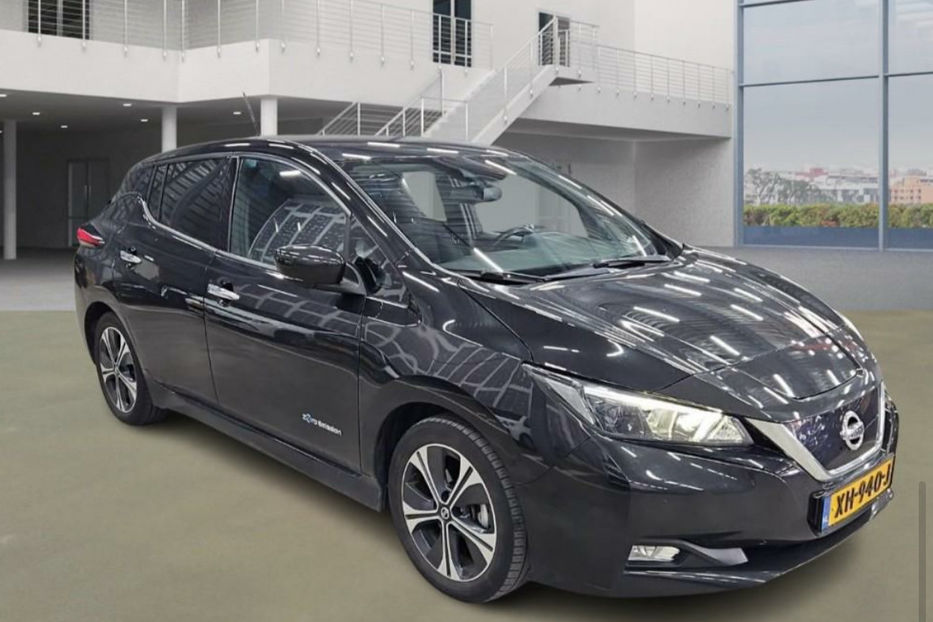 Продам Nissan Leaf 40kWh 2019 года в Киеве