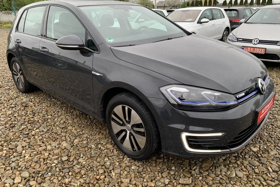 Продам Volkswagen e-Golf 35.8 kWh/136к.с. 2020 года в Львове