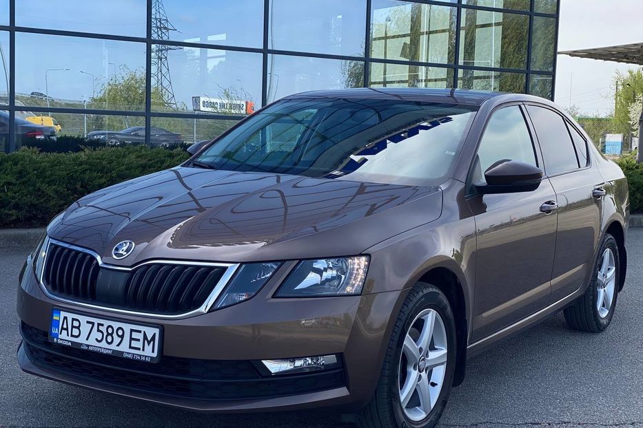 Продам Skoda Octavia A7 Official 2019 года в Днепре