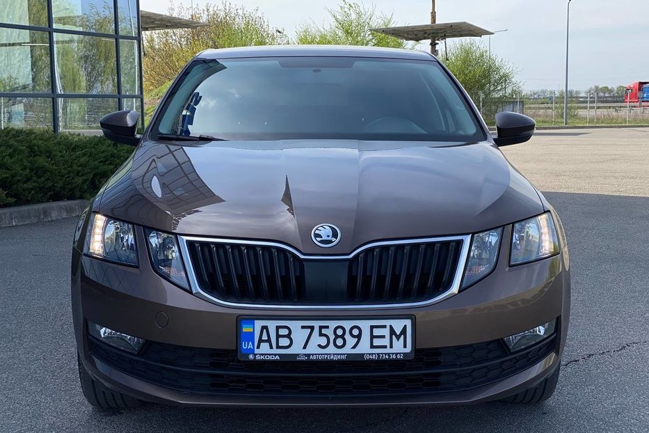 Продам Skoda Octavia A7 Official 2019 года в Днепре