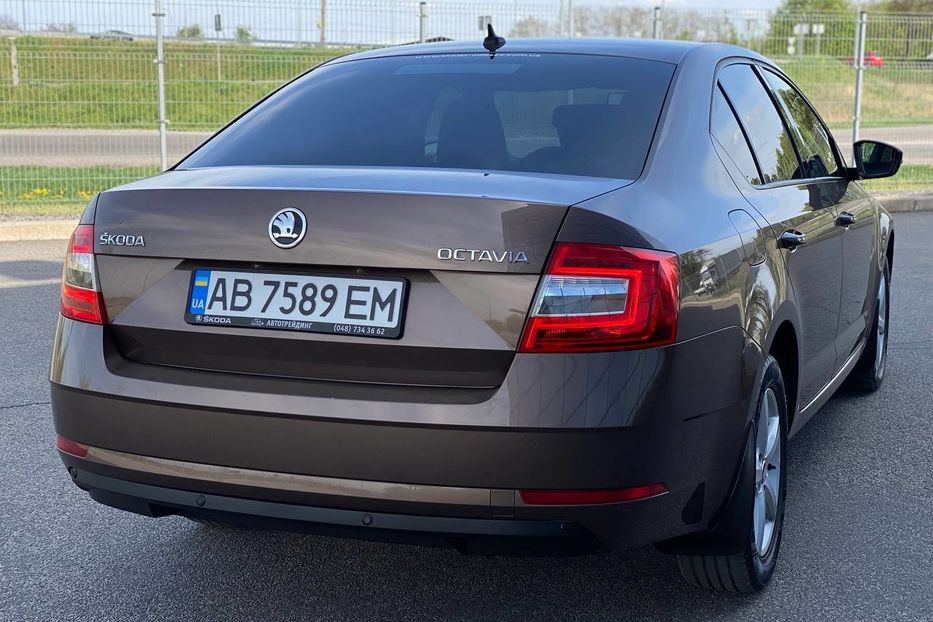 Продам Skoda Octavia A7 Official 2019 года в Днепре