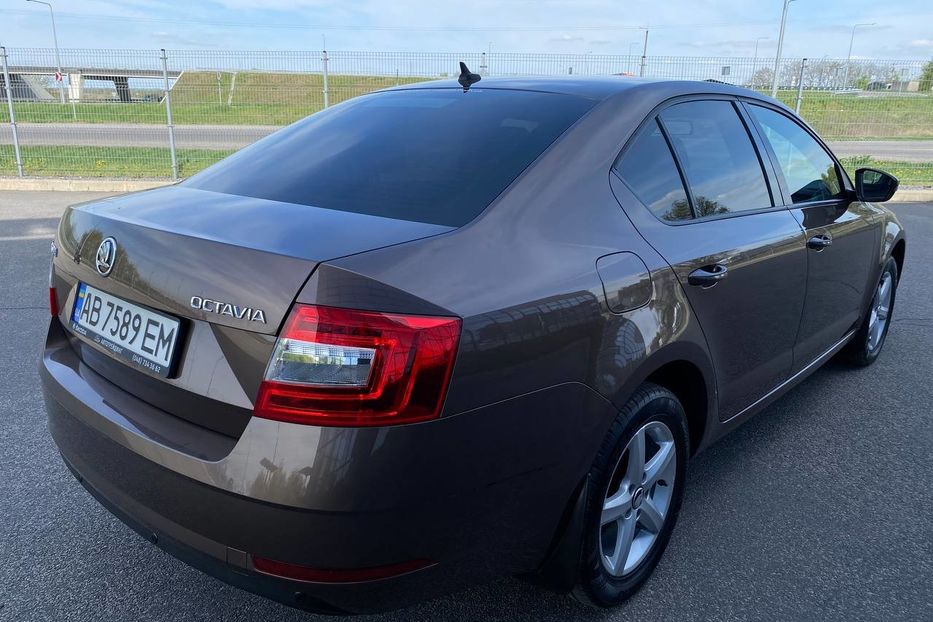 Продам Skoda Octavia A7 Official 2019 года в Днепре