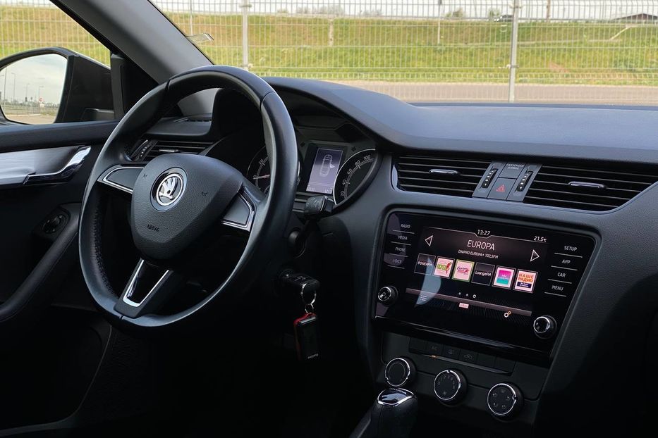 Продам Skoda Octavia A7 Official 2019 года в Днепре