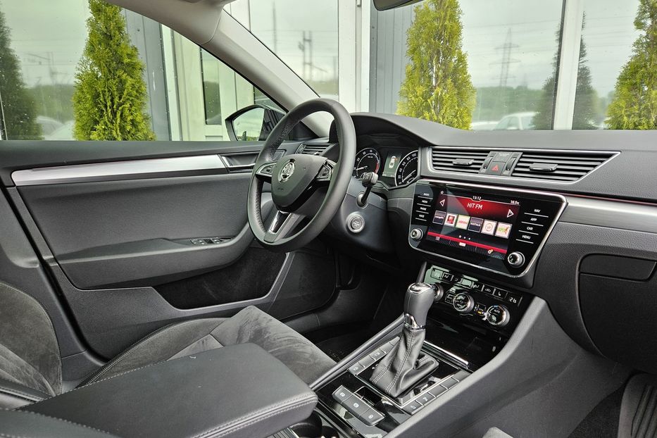 Продам Skoda Superb 2.0 TSI 4x4 2019 года в Киеве