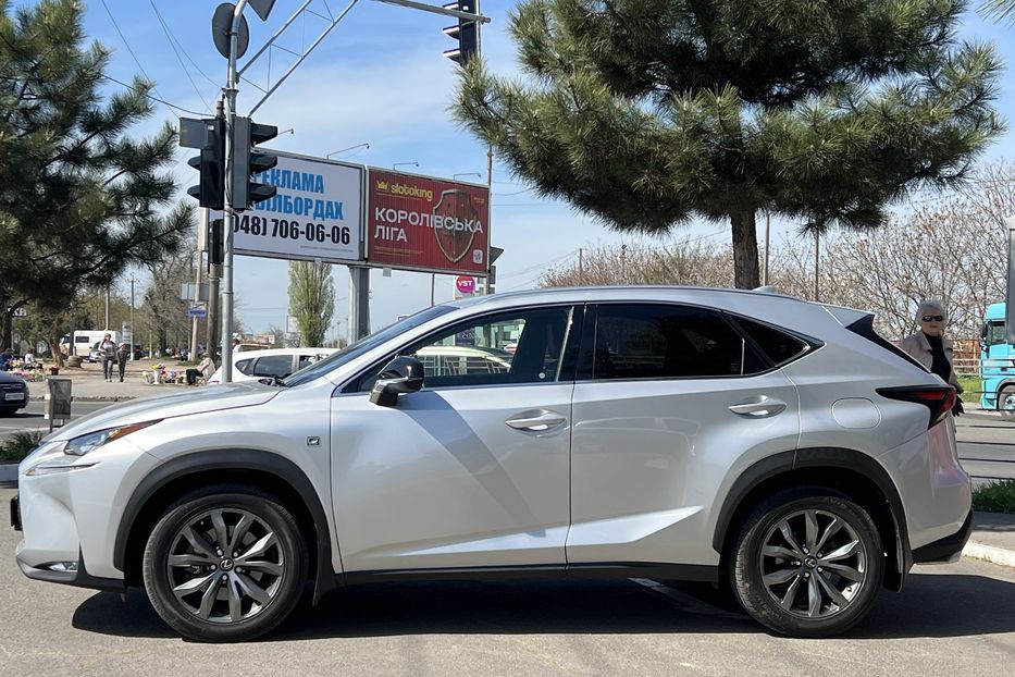 Продам Lexus NX 200 2017 года в Одессе