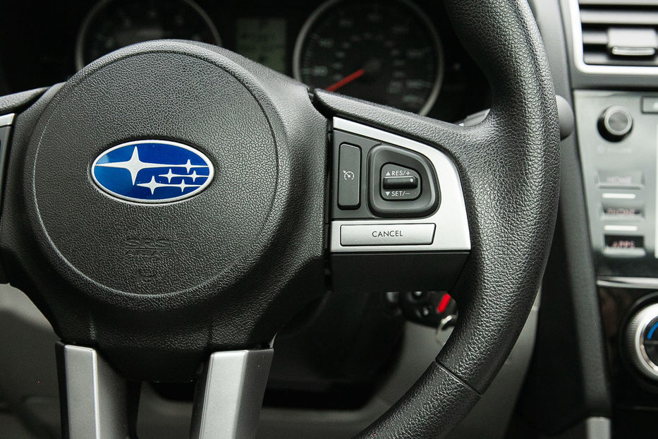 Продам Subaru Forester Premium Symmetrical AWD 2017 года в Черновцах