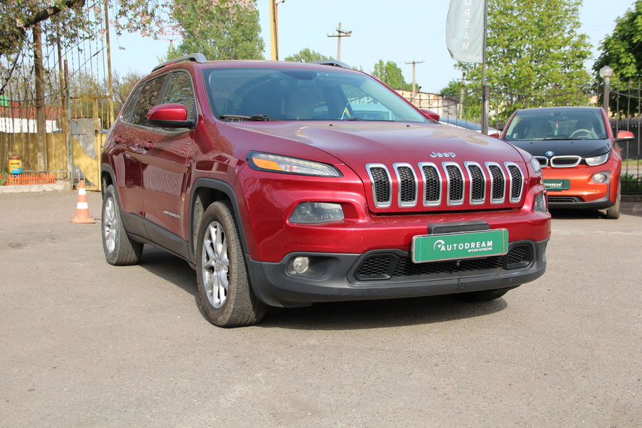 Продам Jeep Cherokee Latitude 2015 года в Одессе