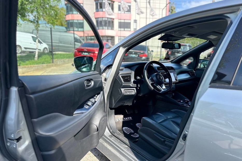 Продам Nissan Leaf 2020 года в Черновцах