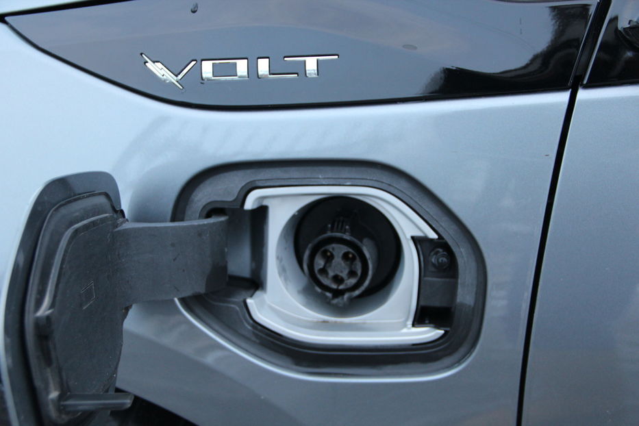 Продам Chevrolet Volt Hybrid PLUG-in 2017 года в Одессе