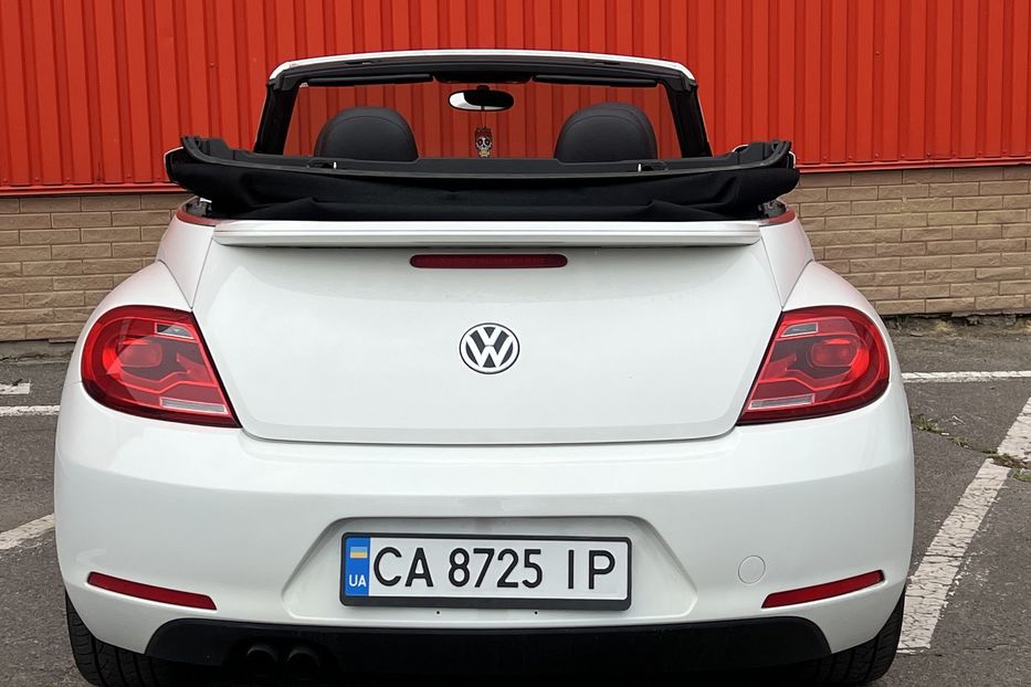 Продам Volkswagen New Beetle Cabrio 2013 года в Одессе