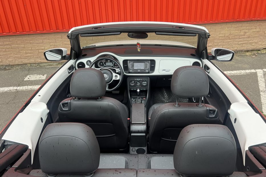 Продам Volkswagen New Beetle Cabrio 2013 года в Одессе