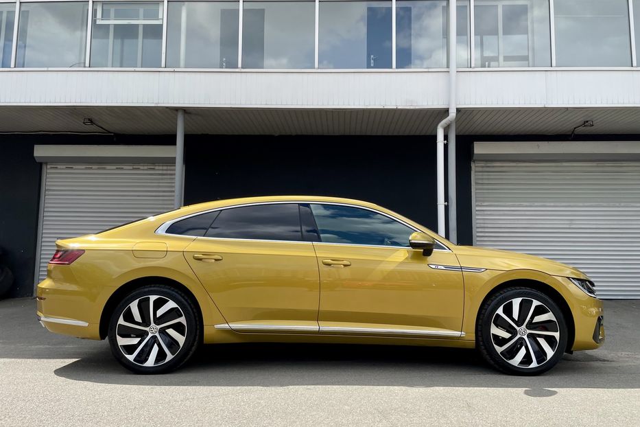 Продам Volkswagen Arteon R-Line 4MOTION 2018 года в Киеве