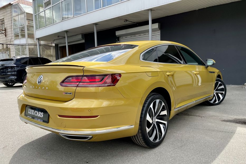 Продам Volkswagen Arteon R-Line 4MOTION 2018 года в Киеве