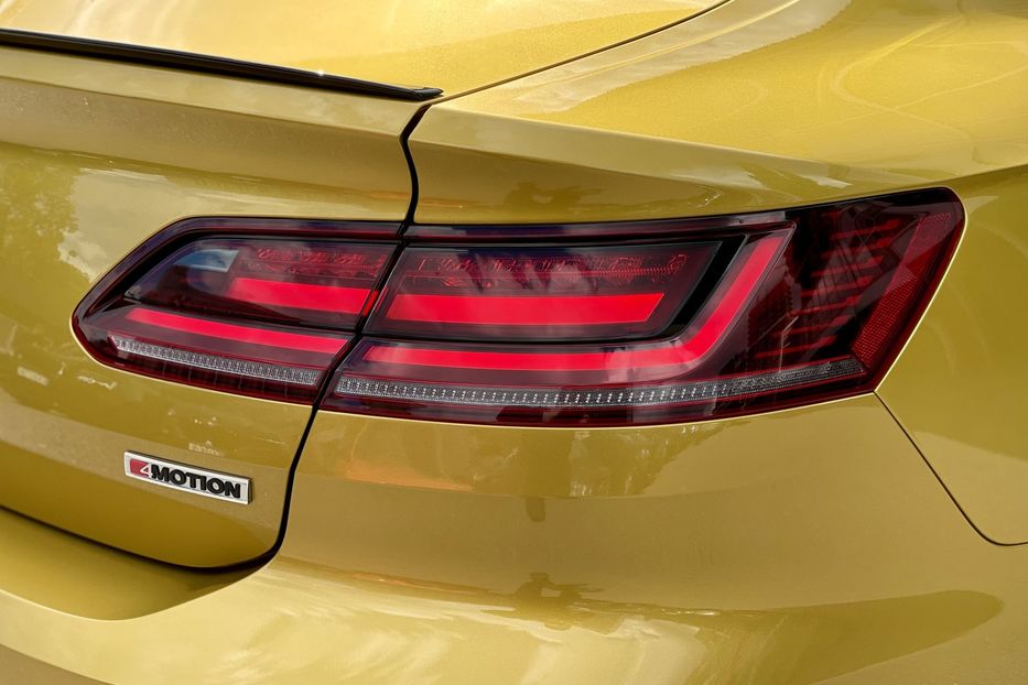 Продам Volkswagen Arteon R-Line 4MOTION 2018 года в Киеве