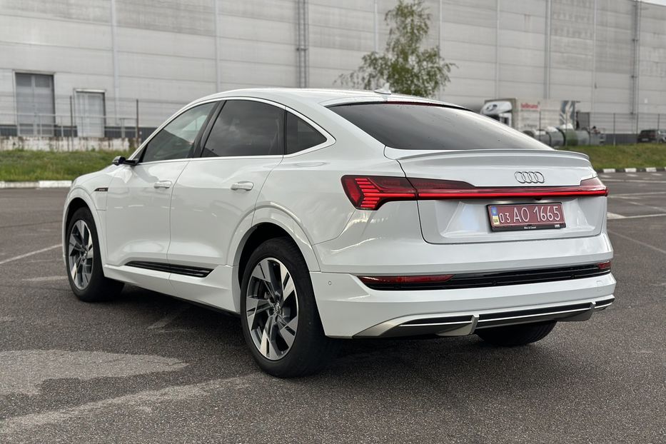 Продам Audi E-Tron Sportback 50 S-line 2021 года в Ровно