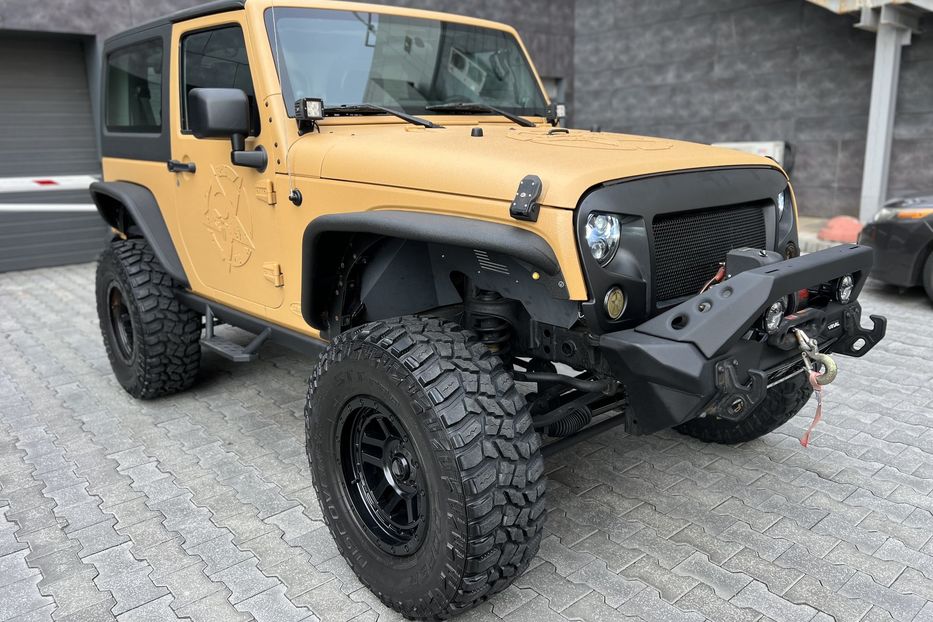 Продам Jeep Wrangler RUBICON  2012 года в Киеве