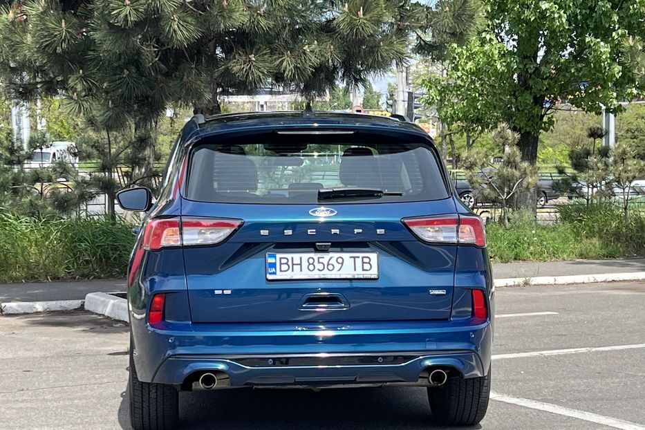 Продам Ford Escape Hybride  2020 года в Одессе