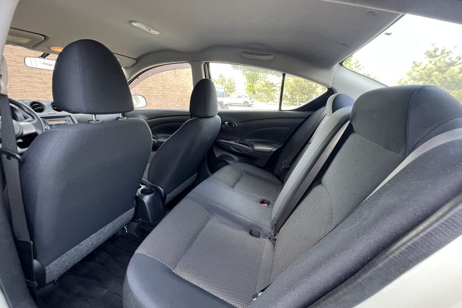 Продам Nissan Versa Automat 2012 года в Одессе