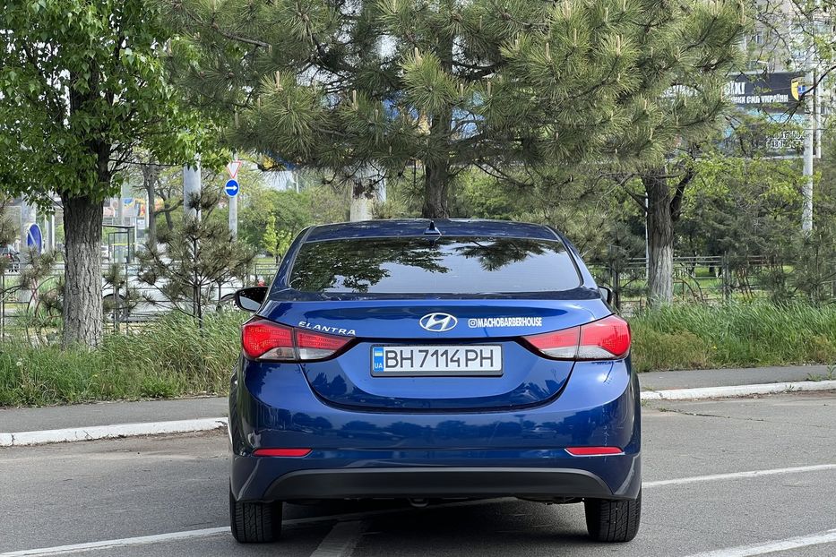 Продам Hyundai Elantra Automat 2015 года в Одессе