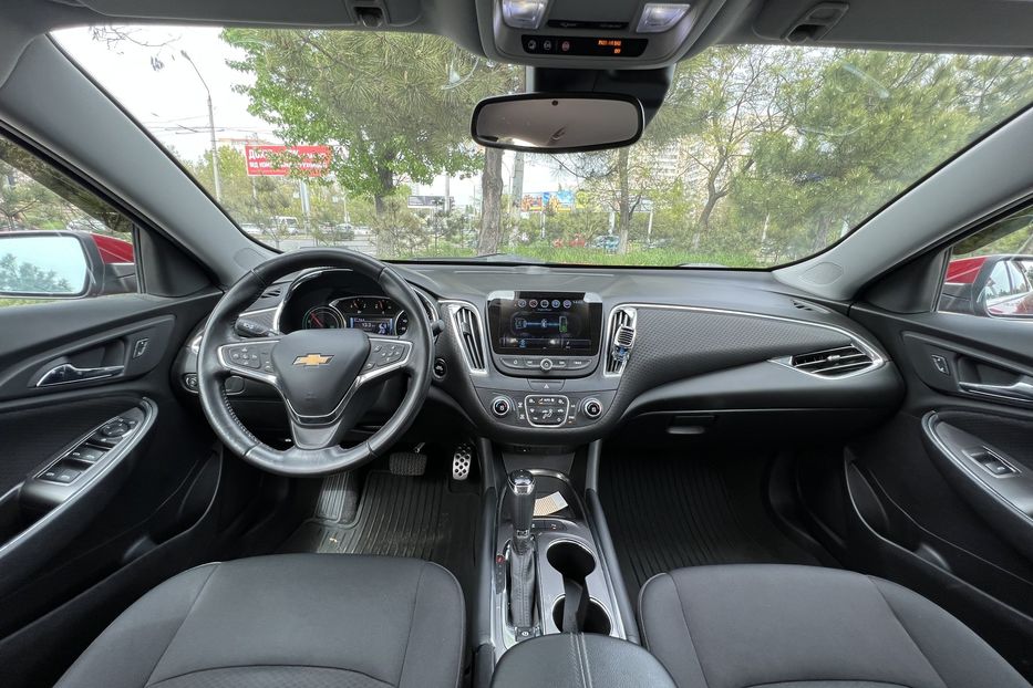 Продам Chevrolet Malibu Hybride  2017 года в Одессе