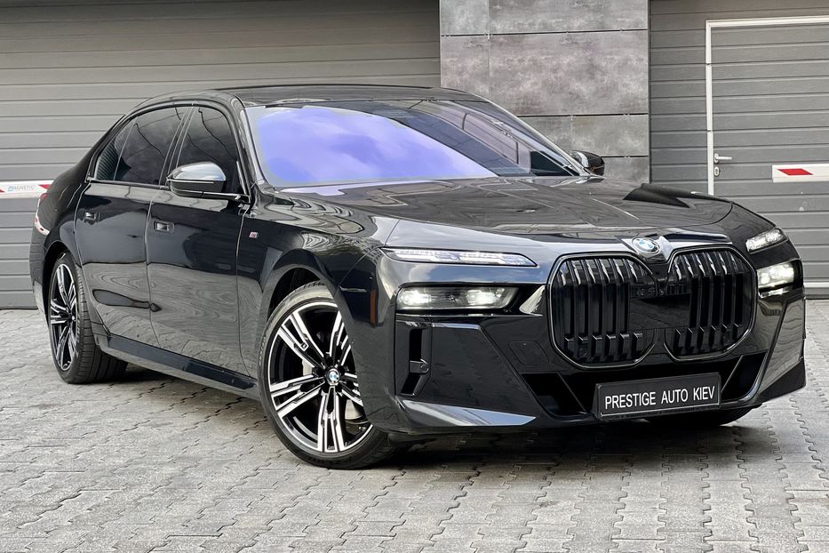 Продам BMW 740 M-Pack 2023 года в Киеве