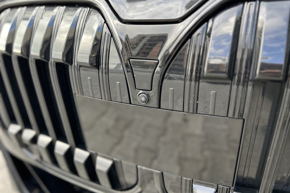 Продам BMW 740 M-Pack 2023 года в Киеве