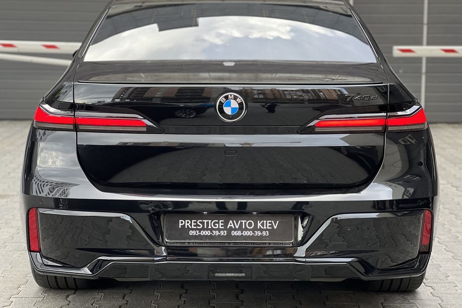 Продам BMW 740 M-Pack 2023 года в Киеве