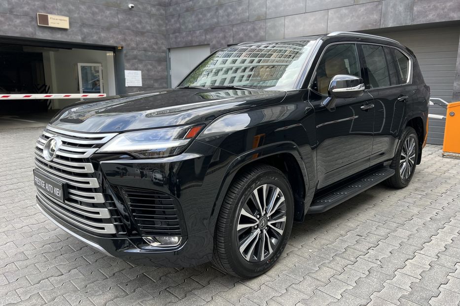 Продам Lexus LX 470 LX 500D 2022 года в Киеве