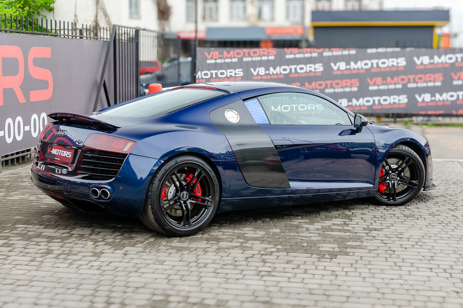 Продам Audi R8 V8 4.2 QUATTRO 2008 года в Киеве