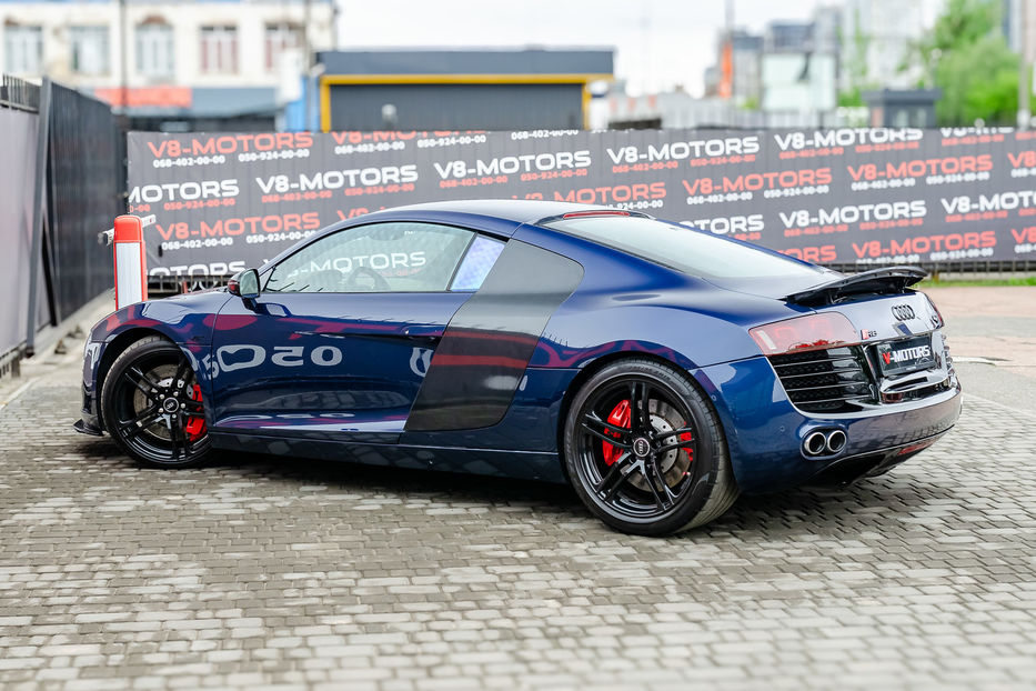 Продам Audi R8 V8 4.2 QUATTRO 2008 года в Киеве