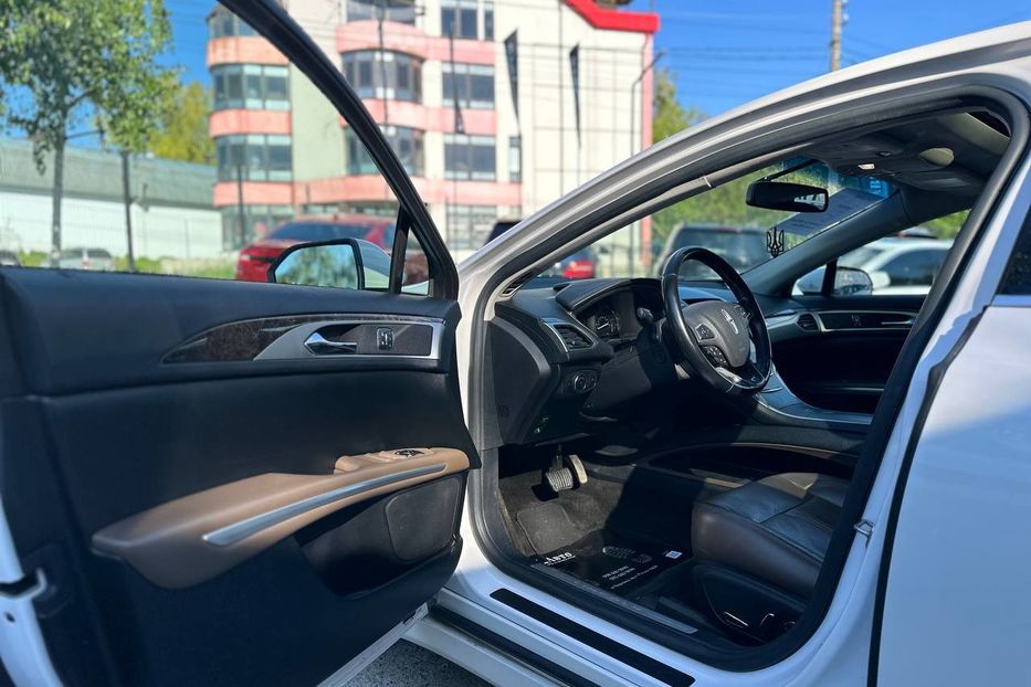Продам Lincoln MKZ 2015 года в Черновцах
