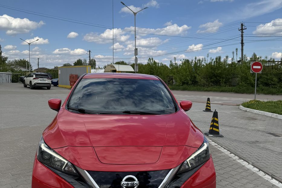 Продам Nissan Leaf 40kWh 2019 года в Киеве