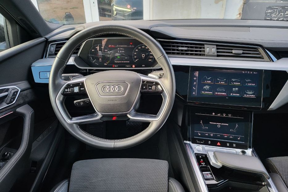 Продам Audi E-Tron 55 2020 года в Киеве