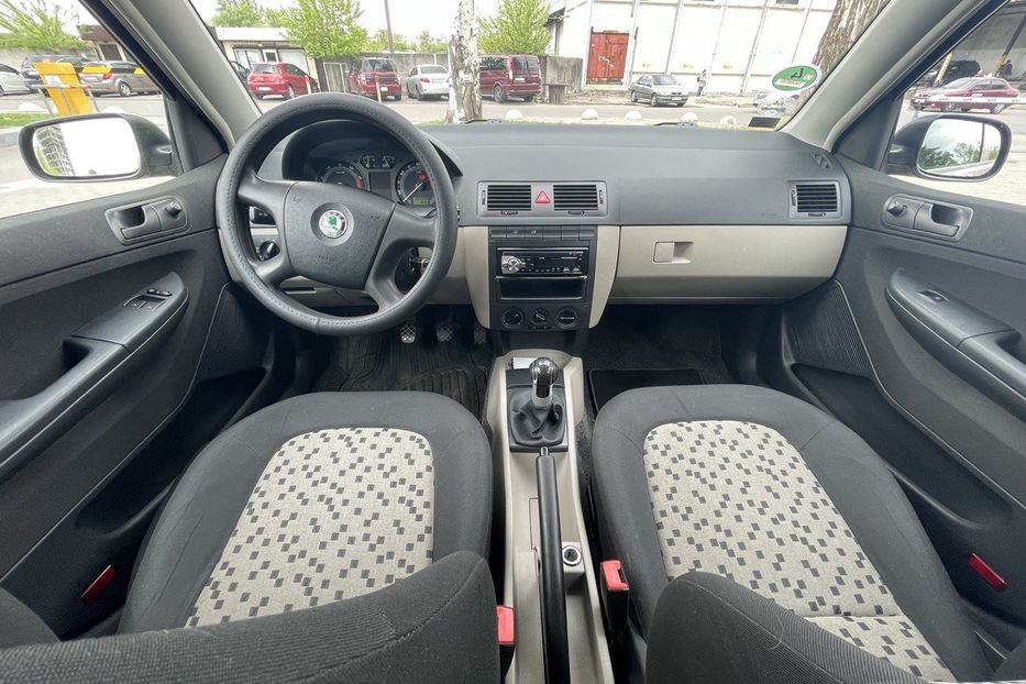 Продам Skoda Fabia 2005 года в Днепре