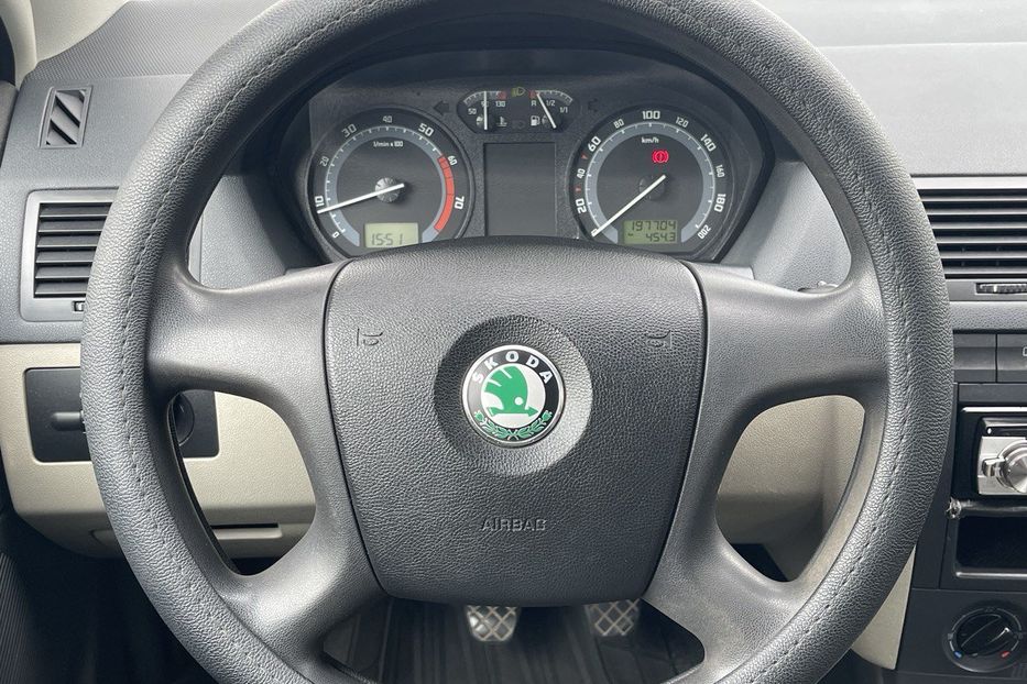 Продам Skoda Fabia 2005 года в Днепре