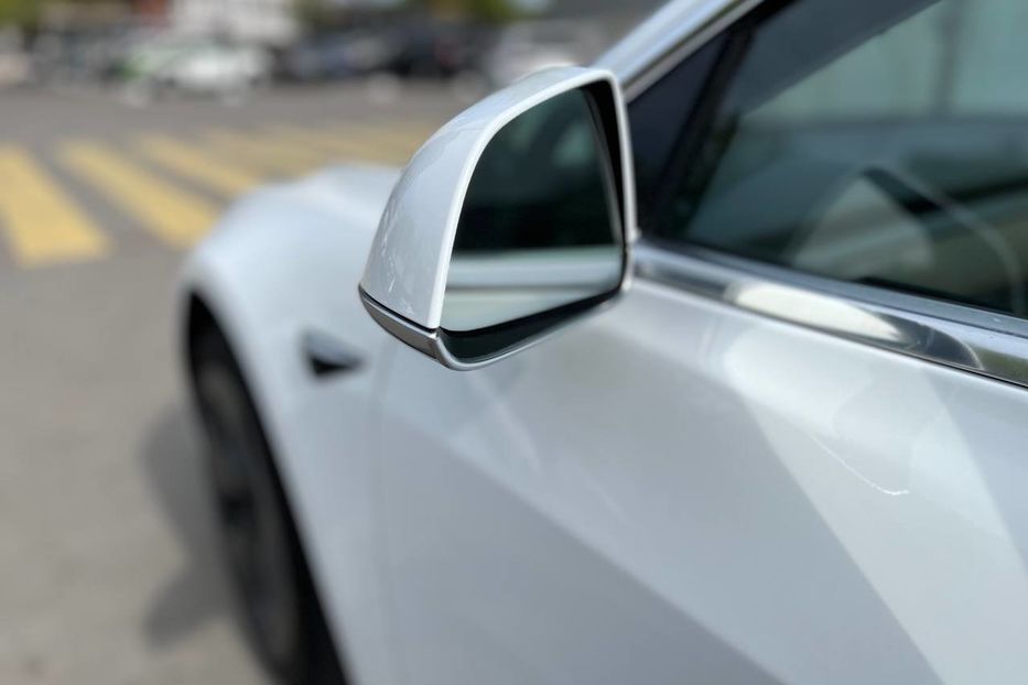 Продам Tesla Model 3 2019 года в Днепре