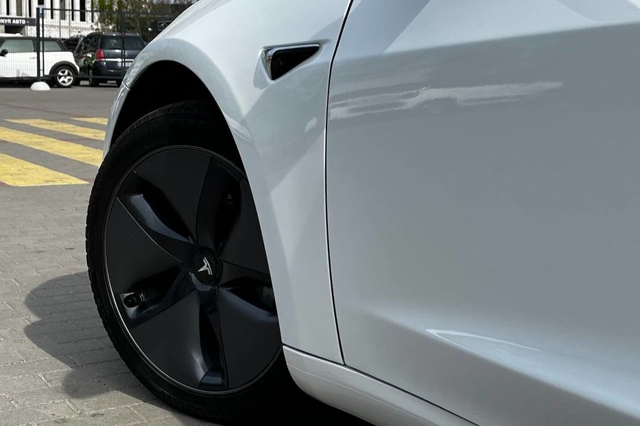 Продам Tesla Model 3 2019 года в Днепре