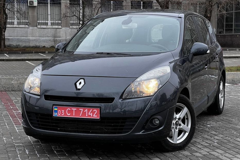 Продам Renault Grand Scenic 2010 года в Днепре