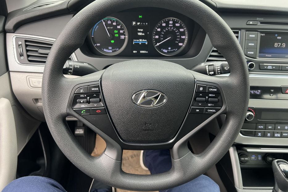 Продам Hyundai Sonata Hybrid 2016 года в Одессе